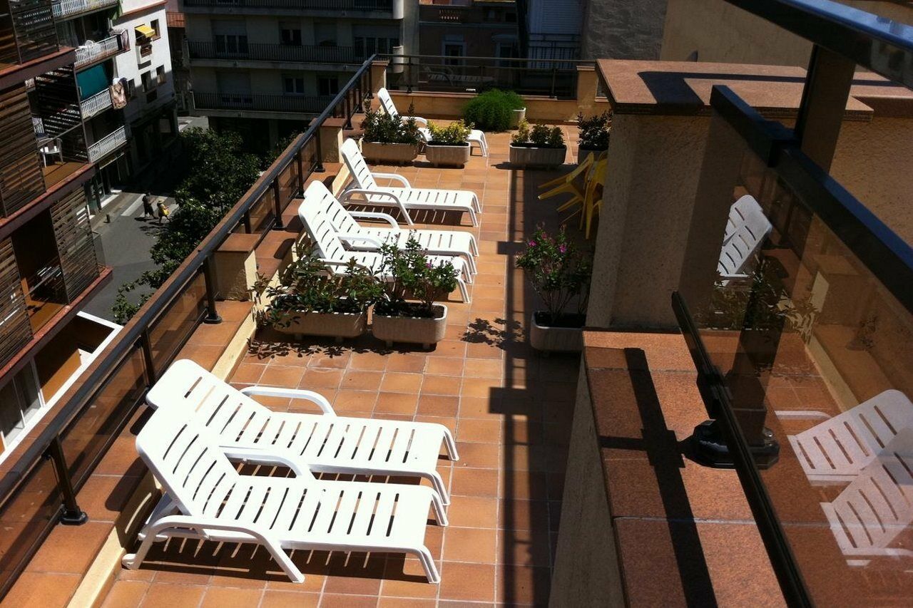 Hotel Sunshine Park Льорет-де-Мар Экстерьер фото